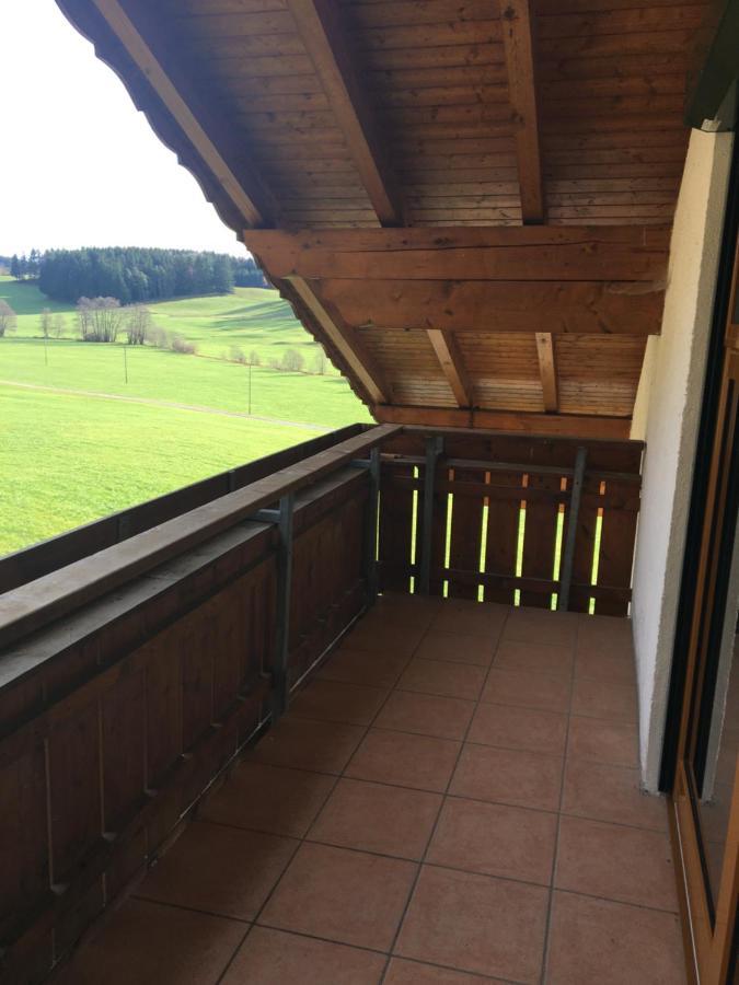 FriesenriedFerienhaus Am Wald公寓 外观 照片